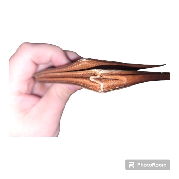 Authentic Louis Vuitton monogram long bi fold - Picture 8 of 10